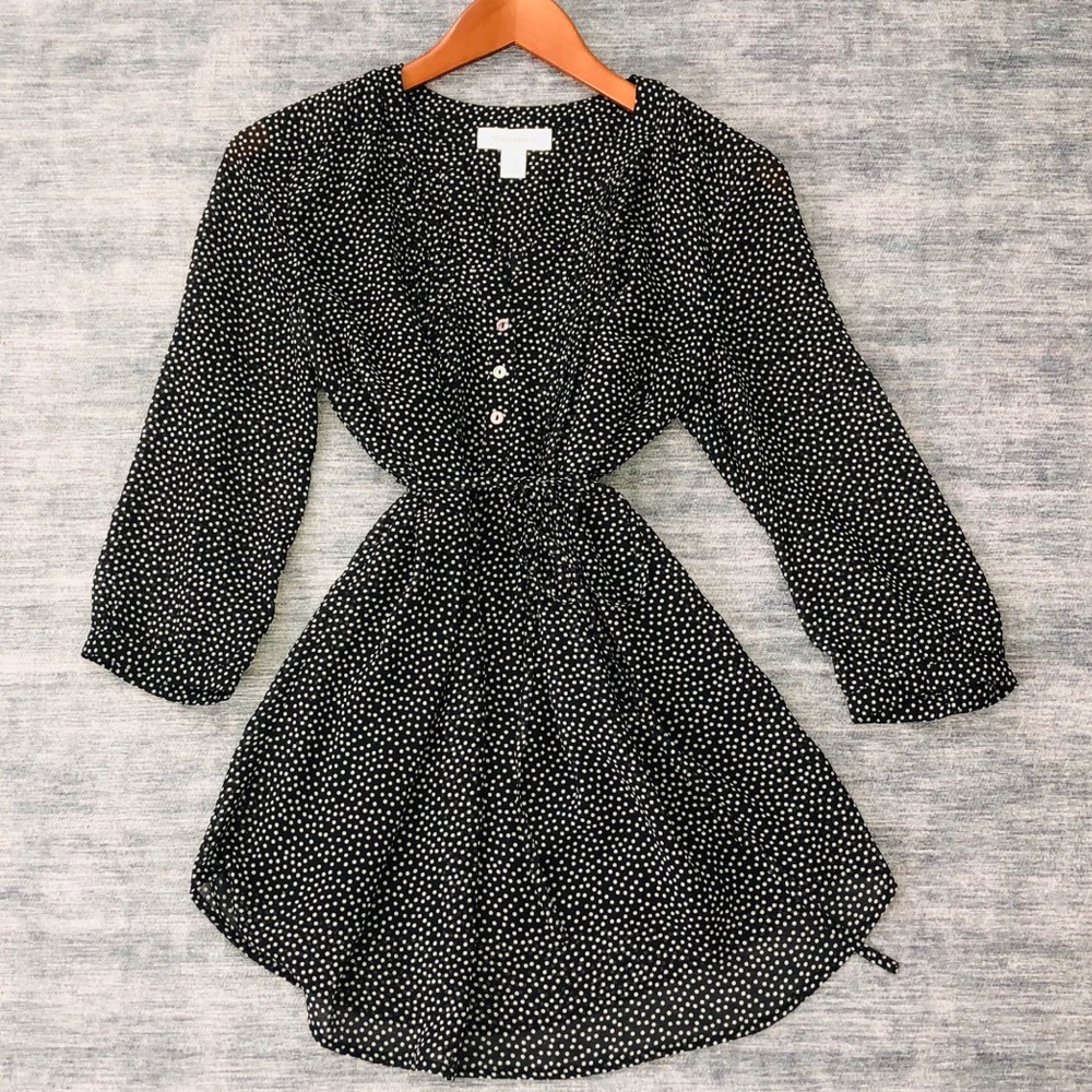 Motherhood Maternity black & white blouse